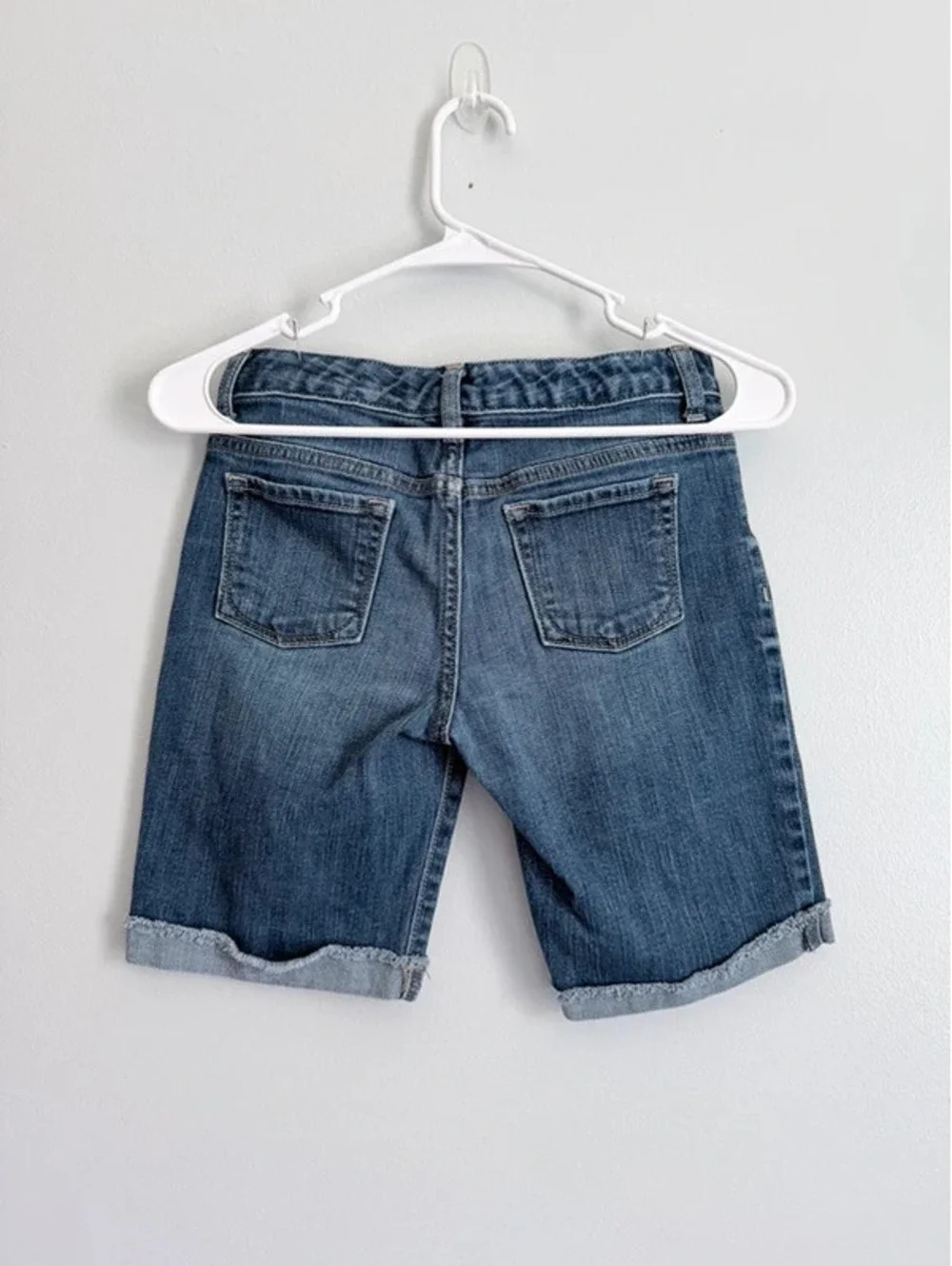 Old Navy Girls Denim Bermuda Shorts Size 12